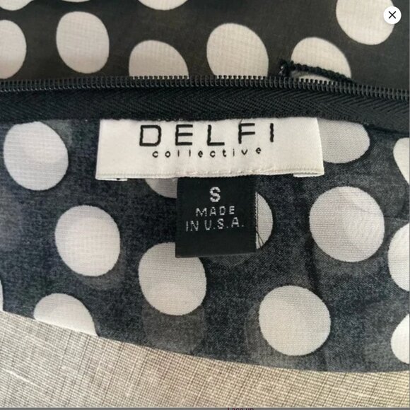 Delfi collective lace up top - Picture 6 of 8